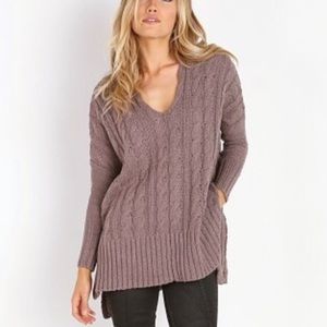 🌻 Free People V Neck Cable Knit Sweater
